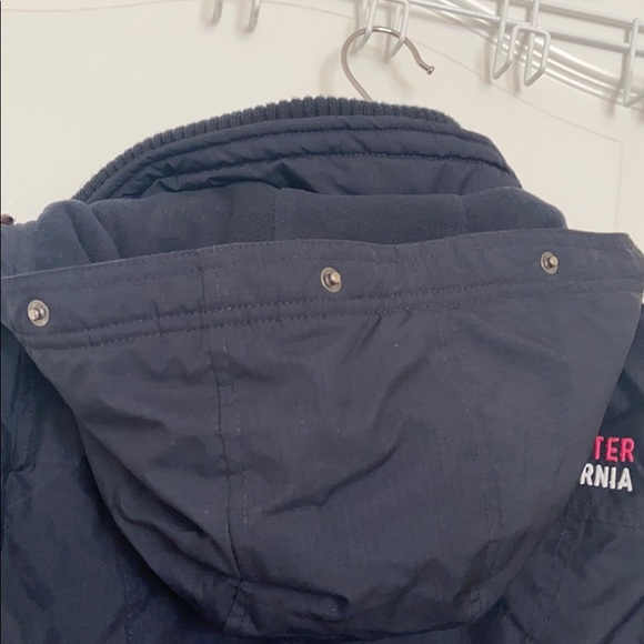 HOLLISTER ALL WEATHER JACKET (with hood) - Picture 10 of 13